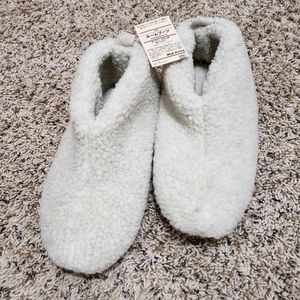 NWT! Muji slippers